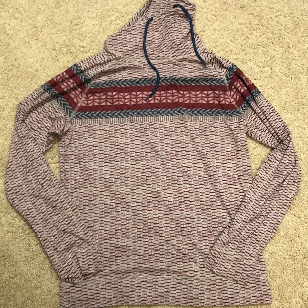 Thin sweatshirt.